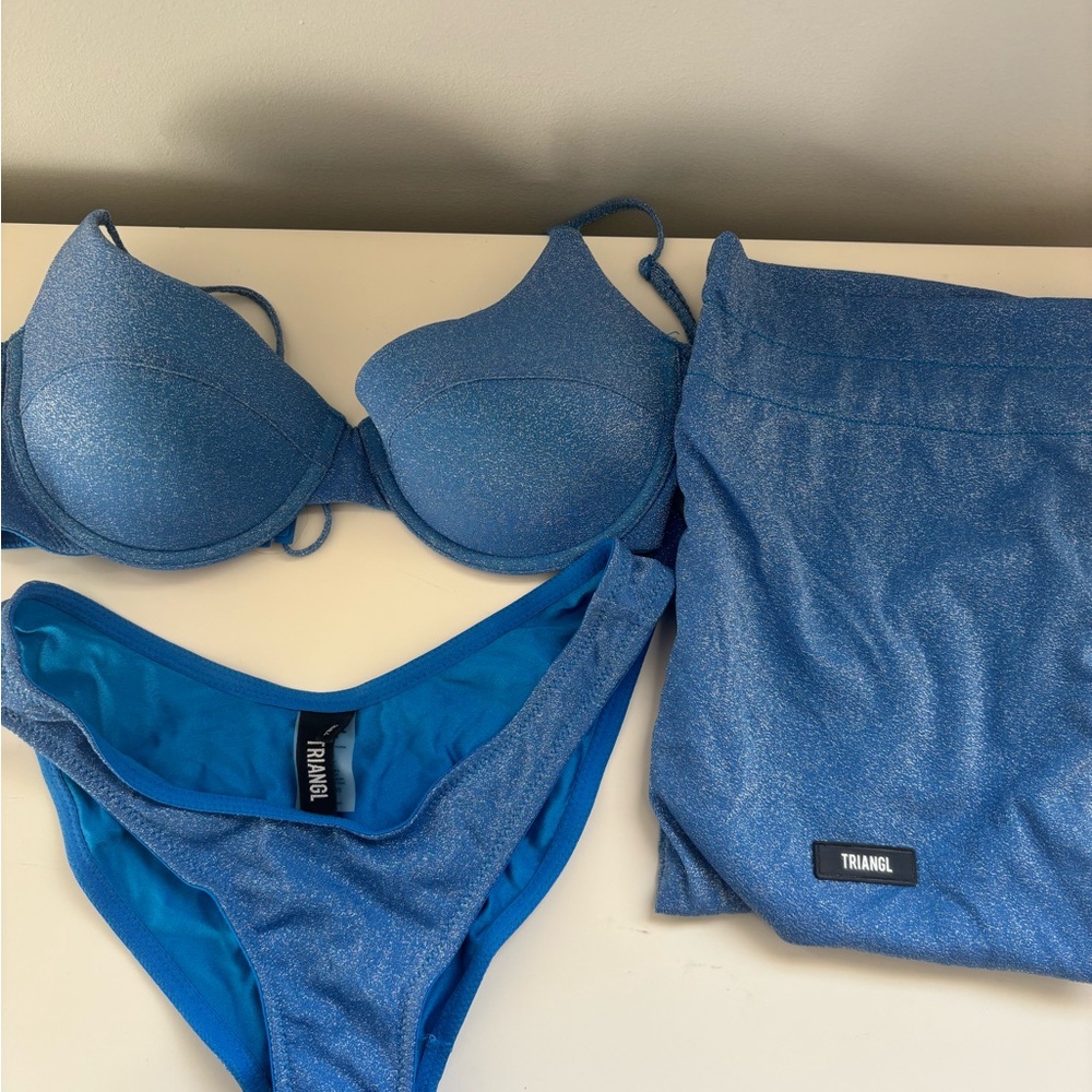 TRIANGL Romy normal marina sparkle Vibrant Blue Swimwear set